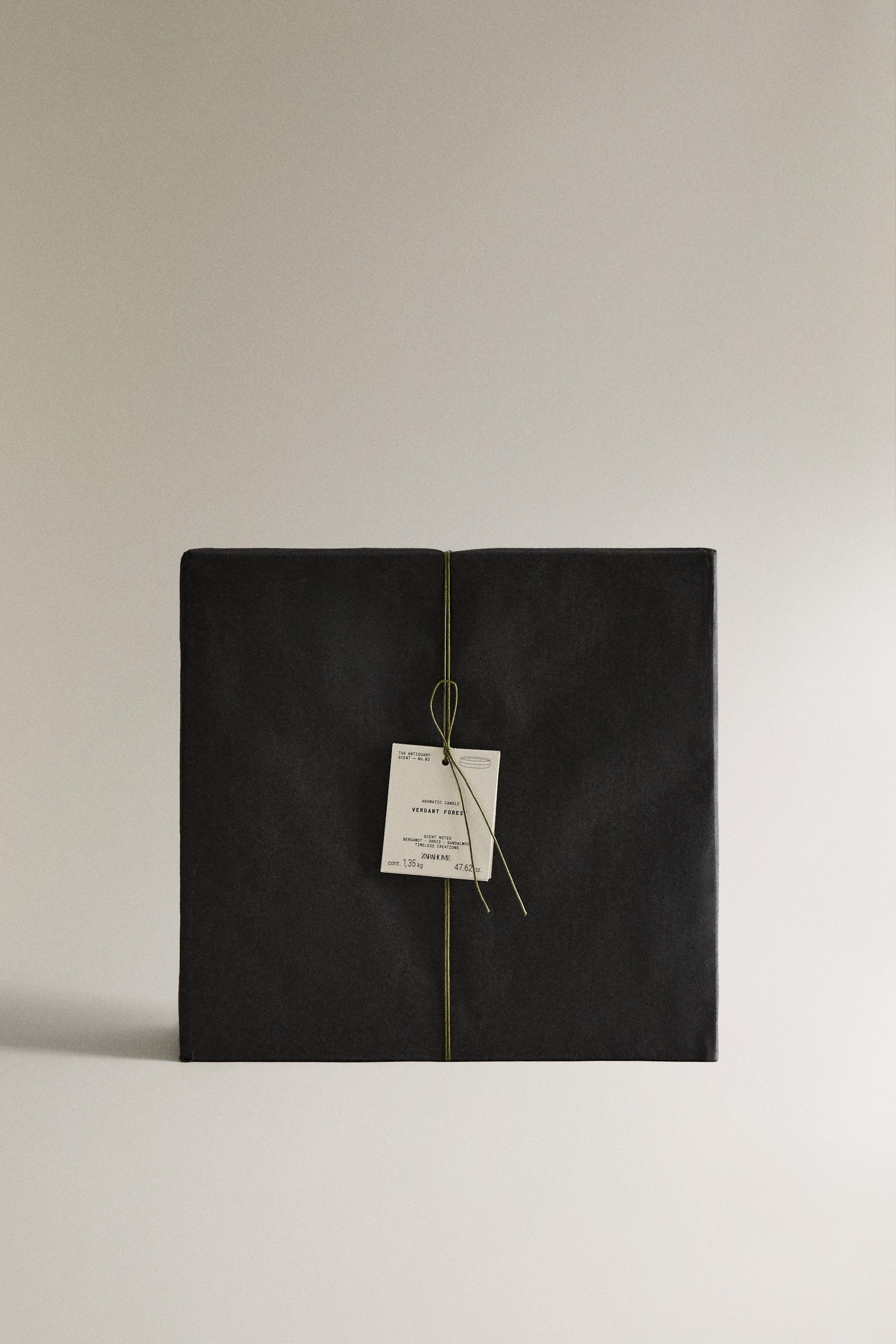 (1350 G) VERDANT FOREST SCENTED CANDLE